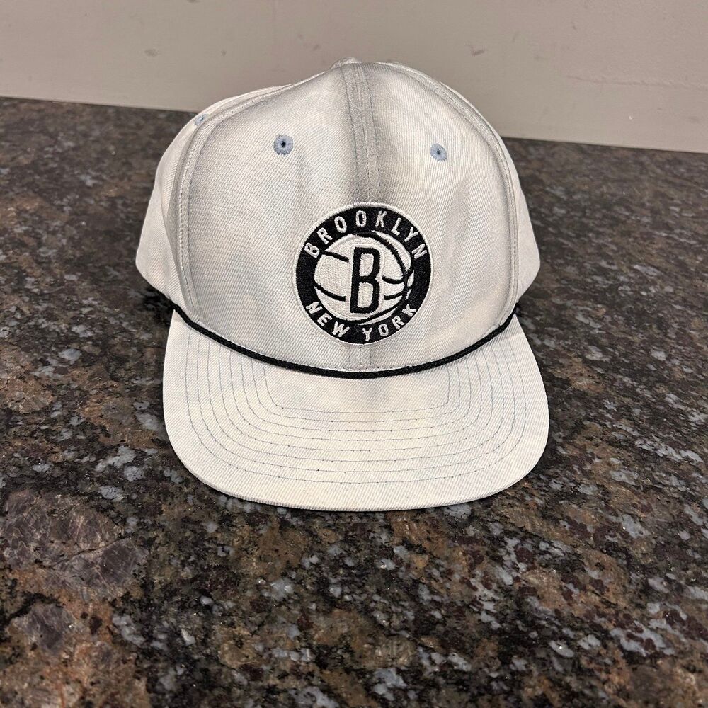 Mitchell & Ness Brooklyn New York Nets Basketball Snap Back Hat Distressed